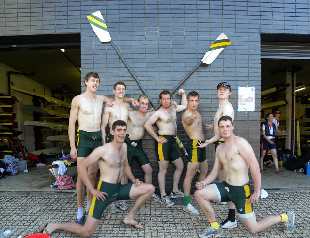 522928_3603530999612_399075177_n