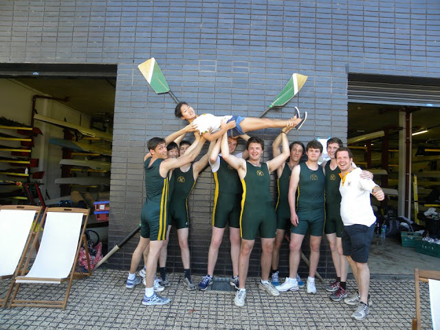 551573_3603522399397_645836539_n